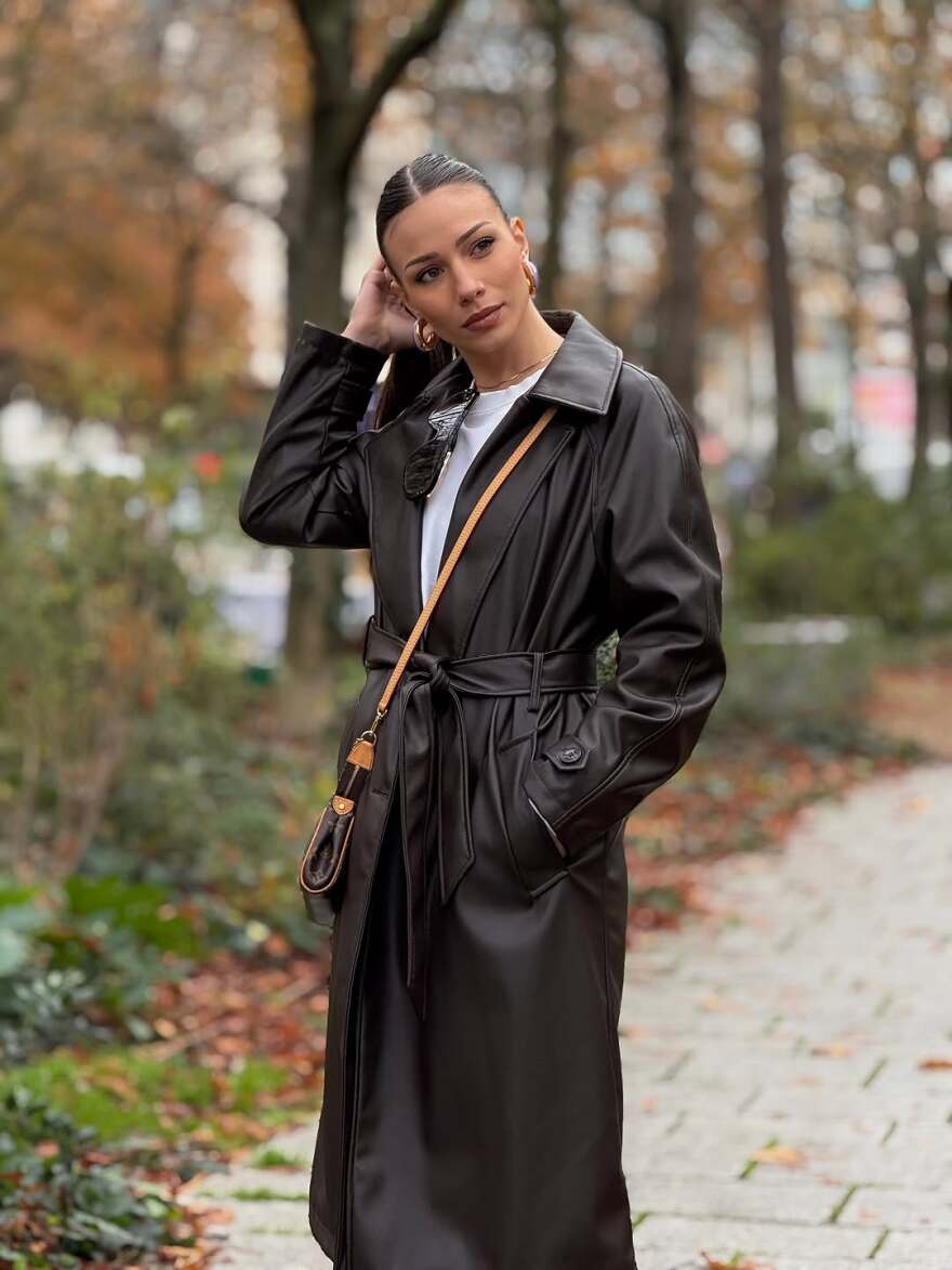 Η Σιμώνη Χριστοδούλου δημοσίευσε φωτογραφίες από το ταξίδι με τον Ανδρέα Γεωργίου στο Παρίσι