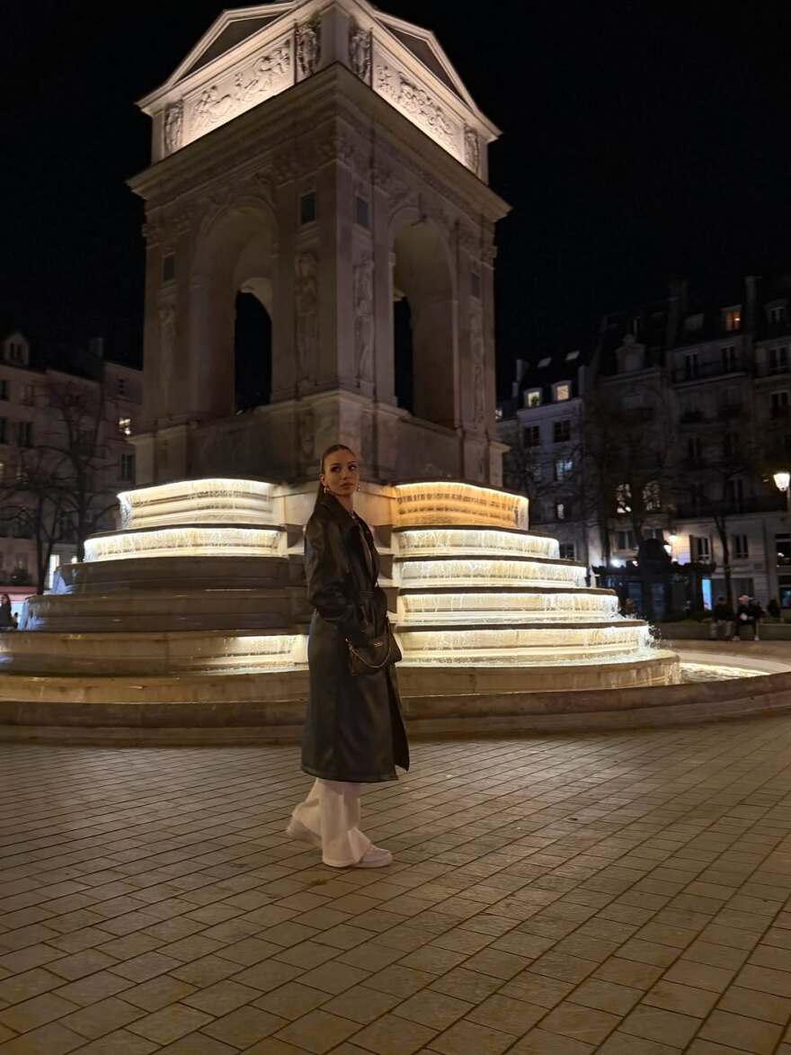 Η Σιμώνη Χριστοδούλου δημοσίευσε φωτογραφίες από το ταξίδι με τον Ανδρέα Γεωργίου στο Παρίσι