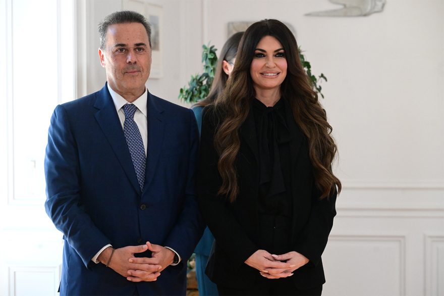 Στο Μαξίμου η Κίμπερλι Γκιλφόιλ - Δείτε φωτογραφίες
