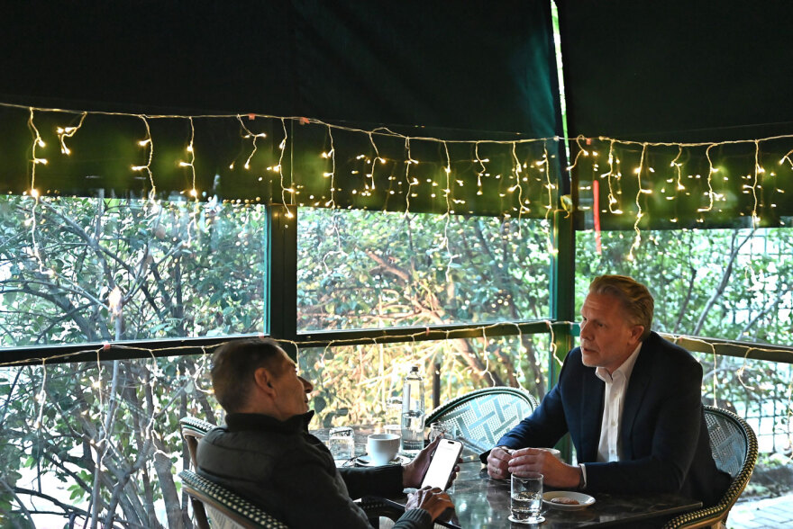 Ο Παύλος Γερουλάνος στον Δανίκα με... καρφιά: «Οι 3 στους 4 ψηφοφόρους του ΠΑΣΟΚ δεν πάνε στην κάλπη»