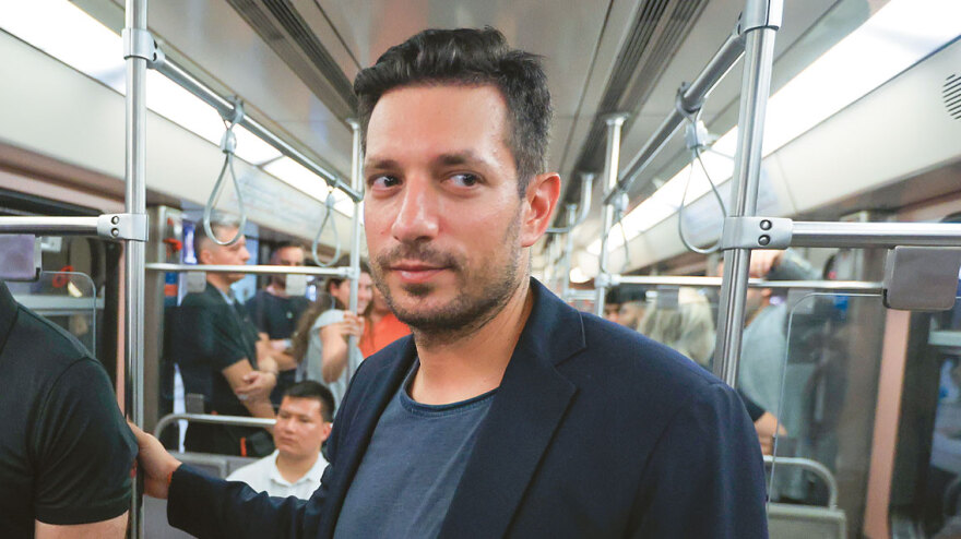 Μέσα Μαζικής Μεταφοράς: Το μεγαλύτερο λίφτινγκ μετά τους Ολυμπιακούς - Έρχονται 500 λεωφορεία, προσλήψεις οδηγών, νέοι συρμοί στο μετρό Μέσα Μαζικής Μεταφοράς: Το μεγαλύτερο λίφτινγκ μετά τους Ολυμπιακούς - Έρχονται 500 λεωφορεία, προσλήψεις οδηγών, νέοι συρμοί στο μετρό