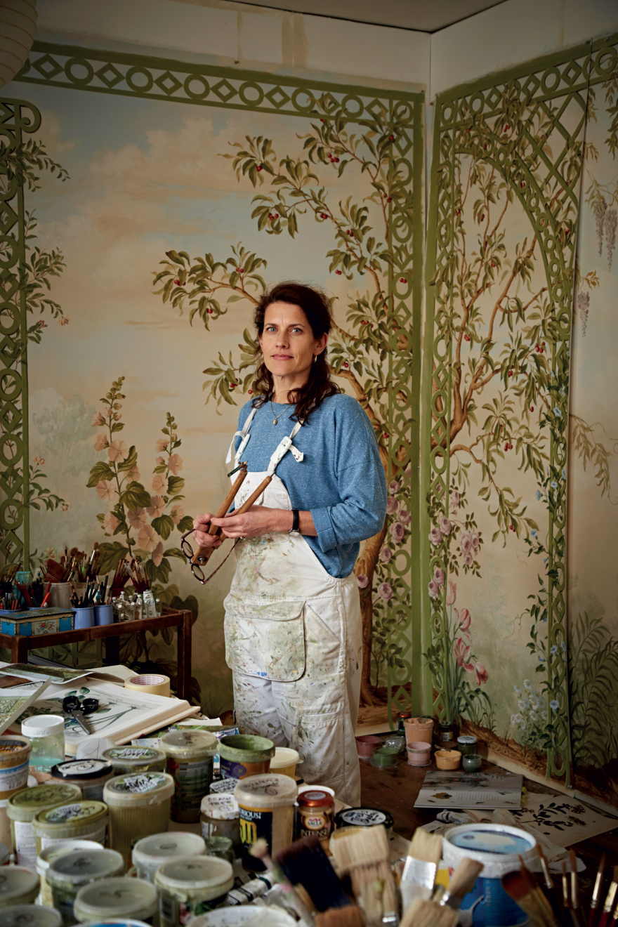 Lucinda Oakes: Ζωγραφική πέρα από τους καμβάδες