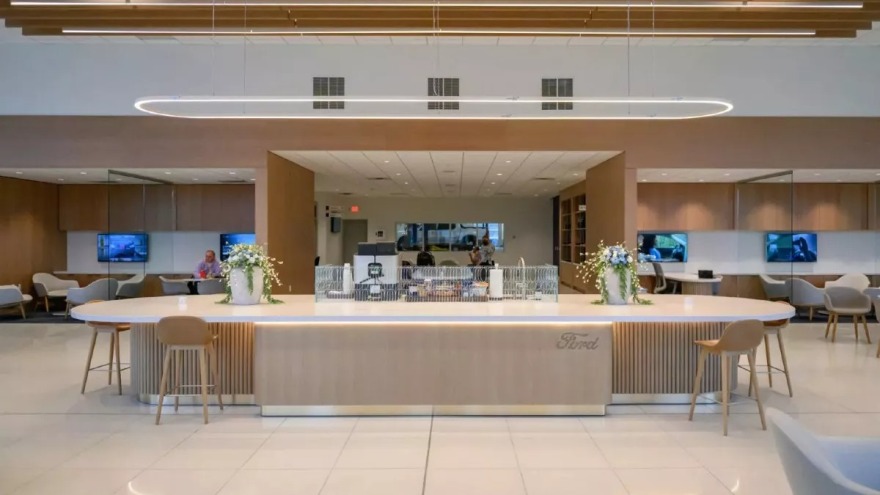 Η Ford κερνάει brunch