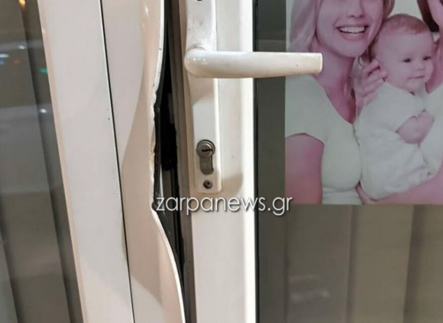 Καρέ - καρέ η απόπειρα διάρρηξης σε επιχείρηση στα Χανιά – Δείτε βίντεο