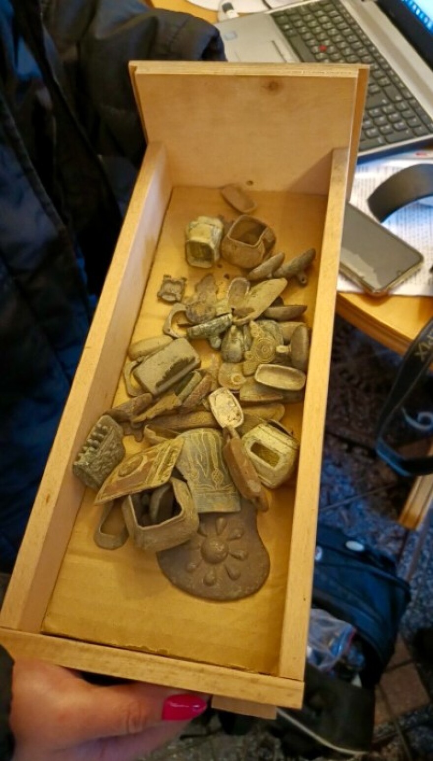 Εξάρθρωση μεγάλου διεθνούς δικτύου αρχαιοκαπηλίας από την Europol - Συνελήφθη 60χρονος Έλληνας με εκατοντάδες αρχαία αντικείμενα στην κατοχή του