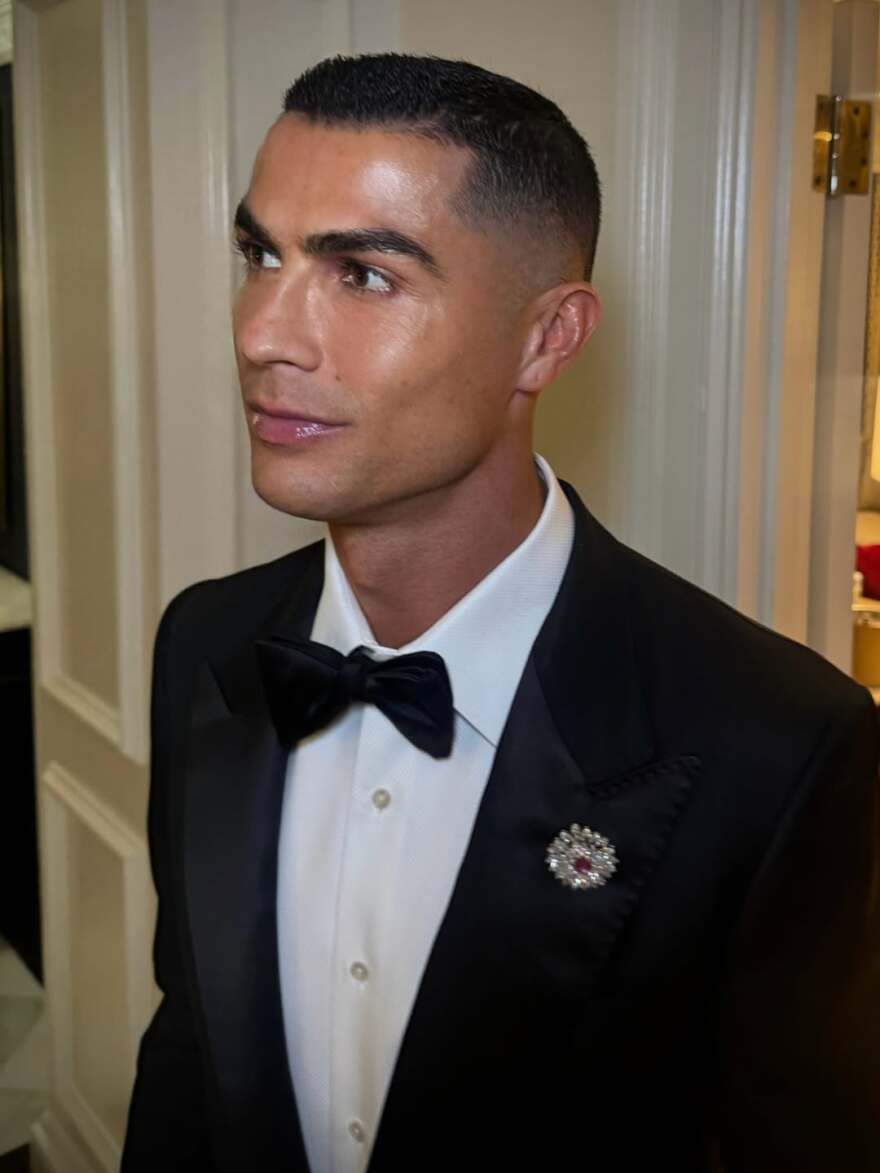 Βίντεο: Ο Δημήτρης Γιαννέτος χτένισε τον Ρονάλντο και τη Ροντρίγκεζ για το επίσημο δείπνο του Τραμπ