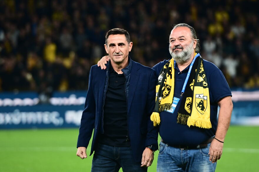 Στο «πόδι» η Νέα Φιλαδέλφεια για τον Χιμένεθ, τιμήθηκε από Μάριο Ηλιόπουλο και Original - Δείτε βίντεο και φωτογραφίες