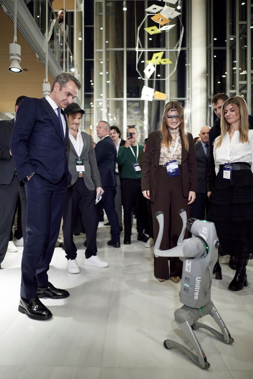 Υπέρ της ανάπτυξης ισχυρών θεμελιωδών μοντέλων AI εντός της ΕΕ ο Μητσοτάκης - Έμφαση στις ευρωπαϊκές αξίες
