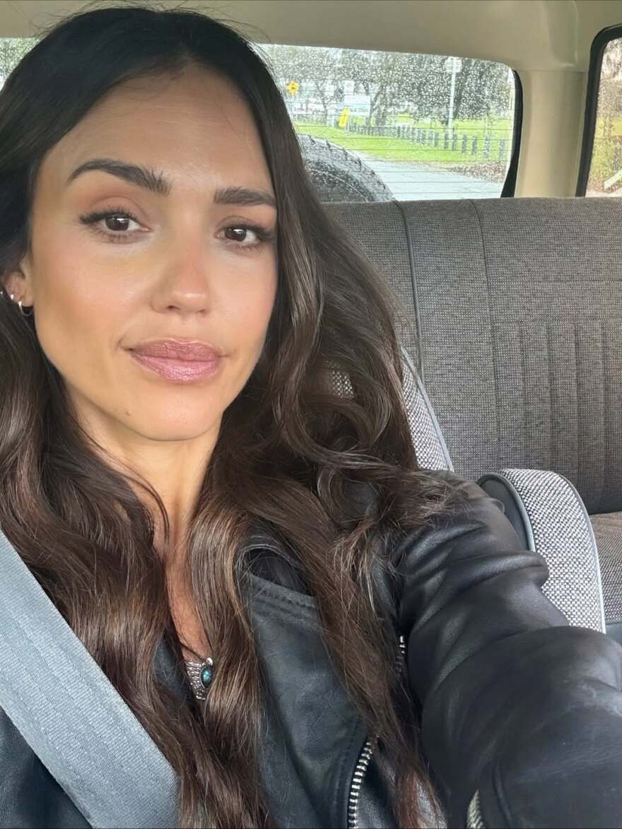 H Τζέσικα Άλμπα νοσταλγεί τις διακοπές της στην Αυστραλία και το μπικίνι της - Δείτε φωτογραφίες