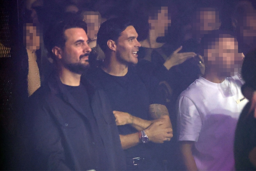 Ο Αλμπέρτο Μποτία απόλαυσε την Ελένη Φουρέιρα στην πρεμιέρα της - Δείτε φωτογραφίες