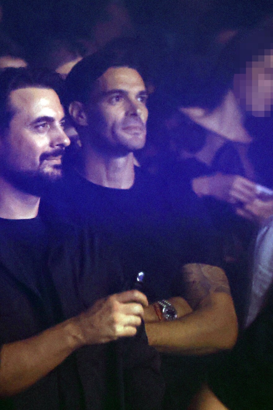 Ο Αλμπέρτο Μποτία απόλαυσε την Ελένη Φουρέιρα στην πρεμιέρα της - Δείτε φωτογραφίες