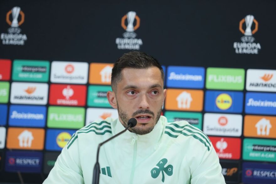 Μπενίτεθ: Ο μεγάλος στόχος είναι να νικήσουμε την Στουρμ, δεν σκέφτομαι την ΑΕΚ