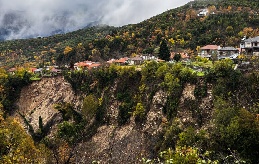 Μεγάλα προβλήματα στα Τζουμέρκα από την κακοκαιρία Adel - Δείτε φωτογραφίες