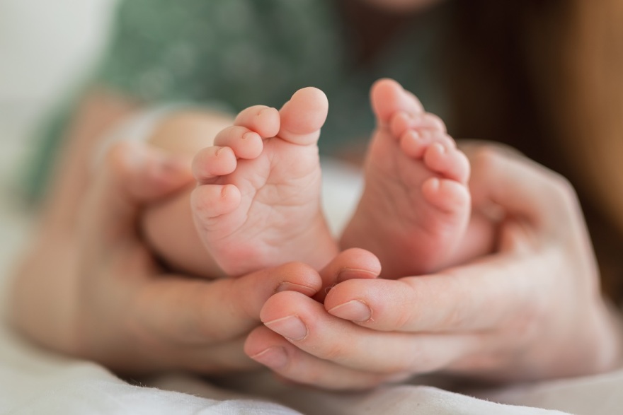 Δημογραφικό: Το εθνικό στοίχημα της επιβίωσης και η ολιστική απάντηση της πολιτείας