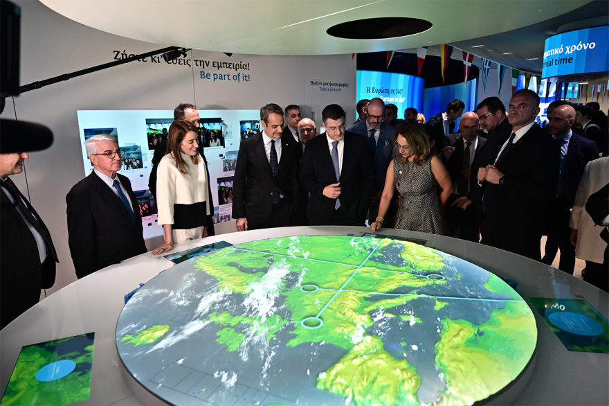 Μητσοτάκης στα εγκαίνια του Europa Experience: Είμαστε ισχυρότεροι όταν είμαστε ενωμένοι - Μέτσολα: Είμαι υπερήφανη για την Ελλάδα