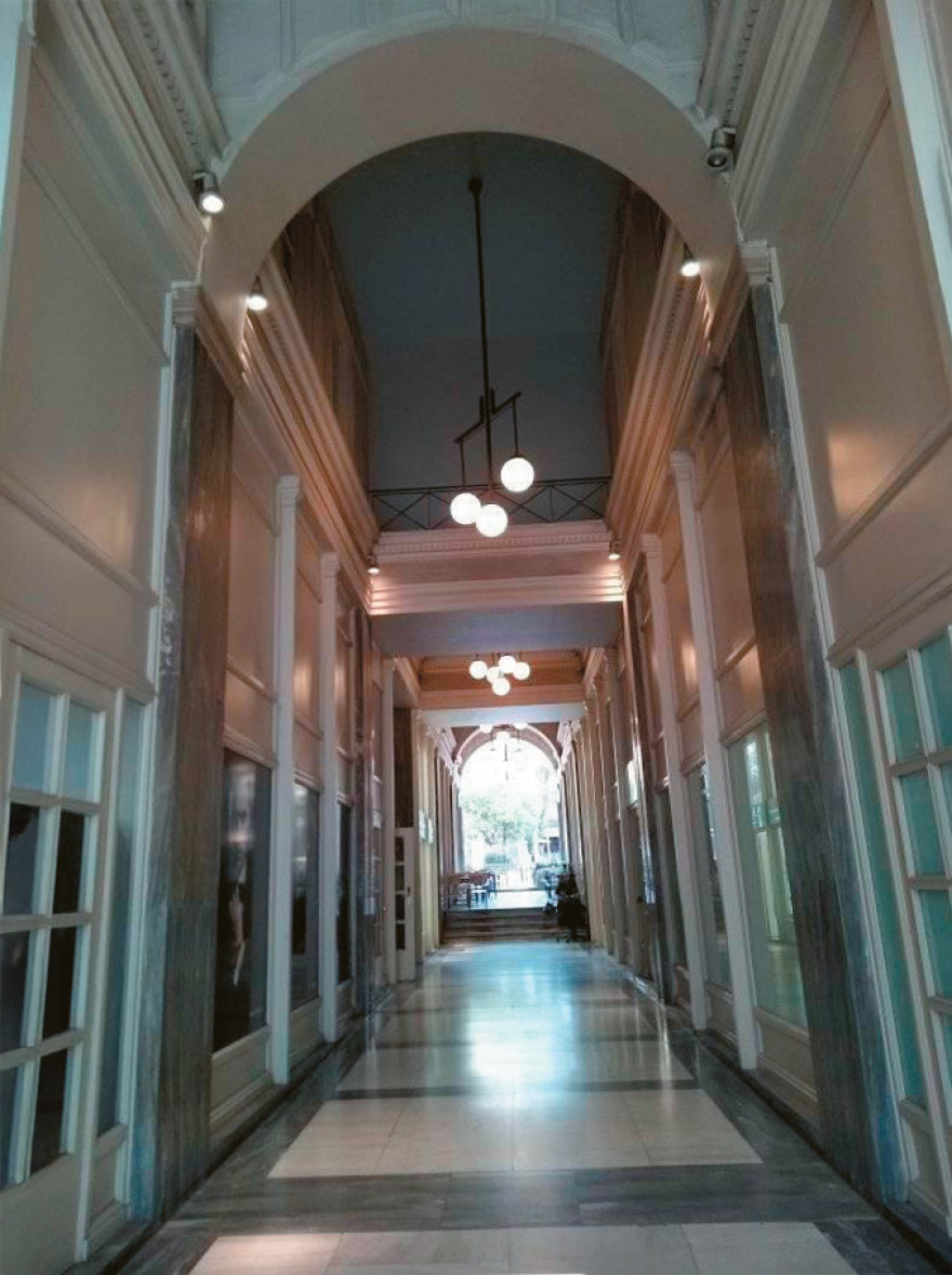 Οδός Ερμού: Η ιστορία του δρόμου που άνοιξε το 1833 και είναι σήμερα ο 15ος ακριβότερος στον κόσμο