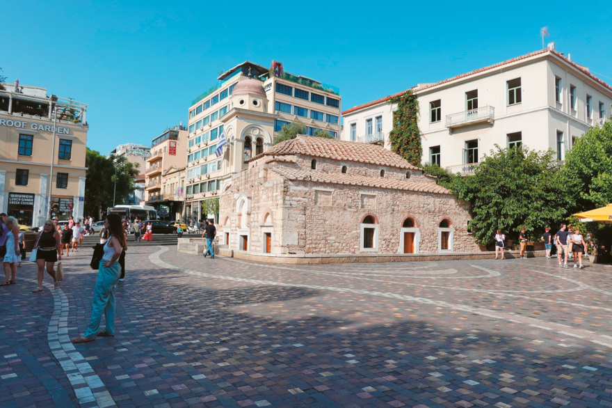 Οδός Ερμού: Η ιστορία του δρόμου που άνοιξε το 1833 και είναι σήμερα ο 15ος ακριβότερος στον κόσμο