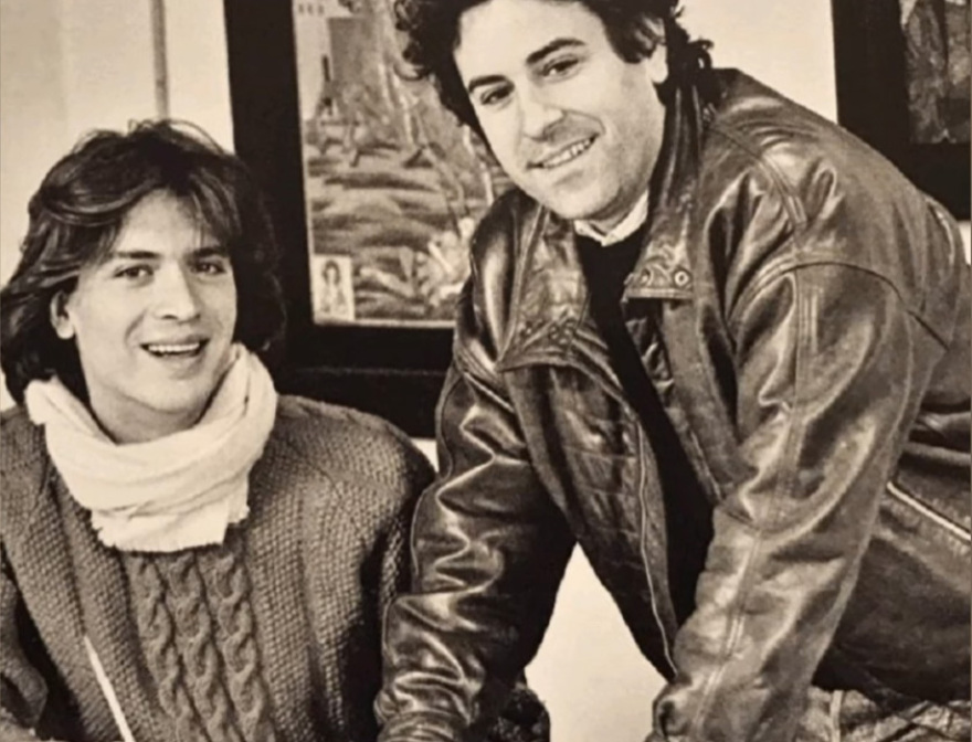 Μπίλι Μπο: Ο πρώτος διάσημος Έλληνας που πέθανε από AIDS - Τα φτωχικά παιδικά χρόνια στα Καμίνια, η διεθνής καριέρα και το άδοξο τέλος Μπίλι Μπο: Ο πρώτος διάσημος Έλληνας που πέθανε από AIDS - Τα φτωχικά παιδικά χρόνια στα Καμίνια, η διεθνής καριέρα και το άδοξο τέλος