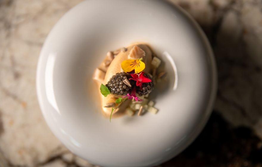 One&Only Aesthesis: Ένα εορταστικό γαστρονομικό ταξίδι στην Αθηναϊκή Ριβιέρα