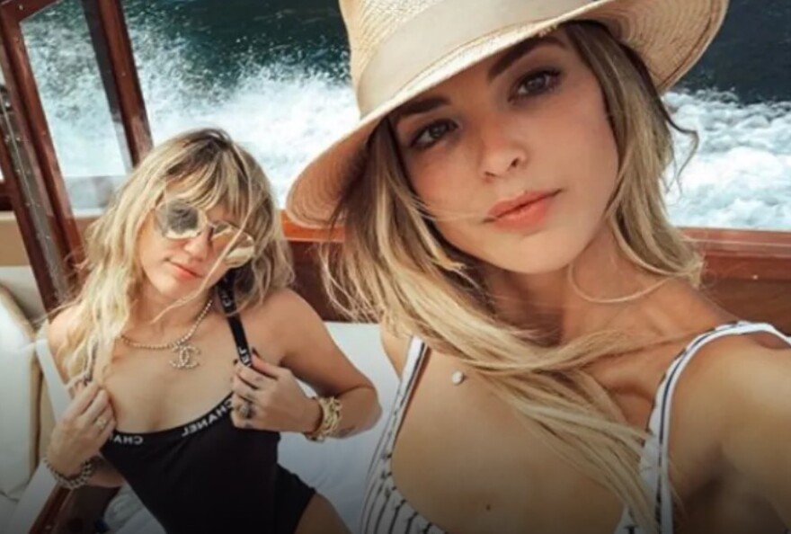 Η θυελλώδης ερωτική ζωή της Μάιλι Σάιρους: Οι σύντροφοι που τη σημάδεψαν και οι εντάσεις που έγιναν πρωτοσέλιδα