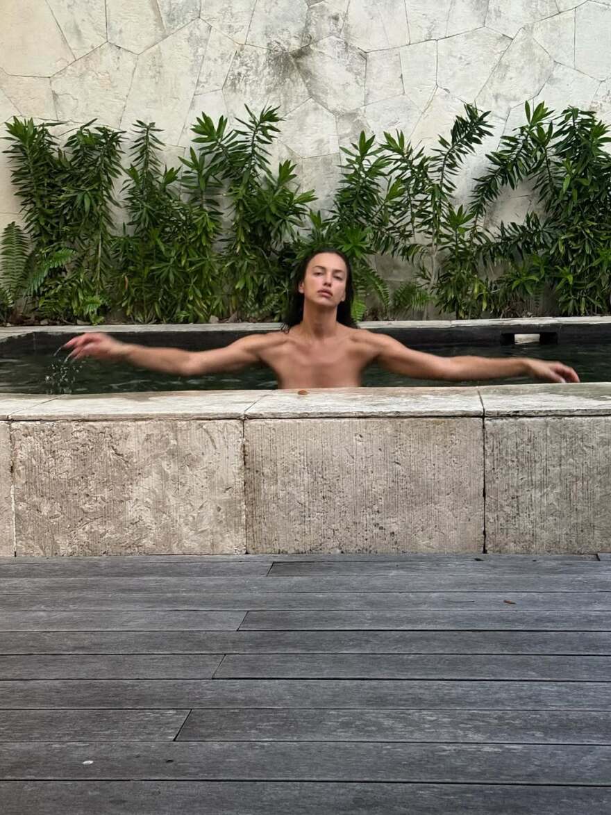 To σέξι άλμπουμ της Ιρινά Σάικ για τη... φυγή στον ήλιο