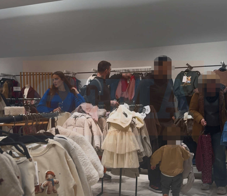 Ρία Ελληνίδου και Δημήτρης Αλεξάνδρου απόλαυσαν τη βόλτα τους σε γνωστό εμπορικό 