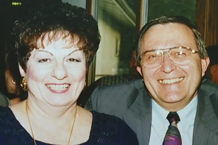 Η συγκινητική ιστορία ενός 88χρονου βετεράνου που έχασε τη σύνταξή του και ένας influencer του συγκέντρωσε πάνω από $1 εκατ. για να σταματήσει να εργάζεται