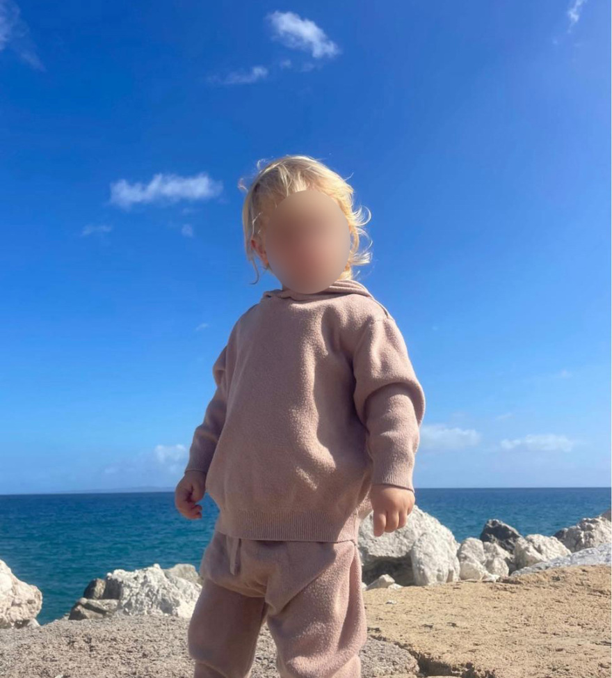 Πριν από 10 μέρες είχε γενέθλια ο μικρός Λίο που σκοτώθηκε από το πίτμπουλ στη Ζάκυνθο - Στην προστασία των ζώων είχε αφιερώσει τη ζωή της η οικογένεια