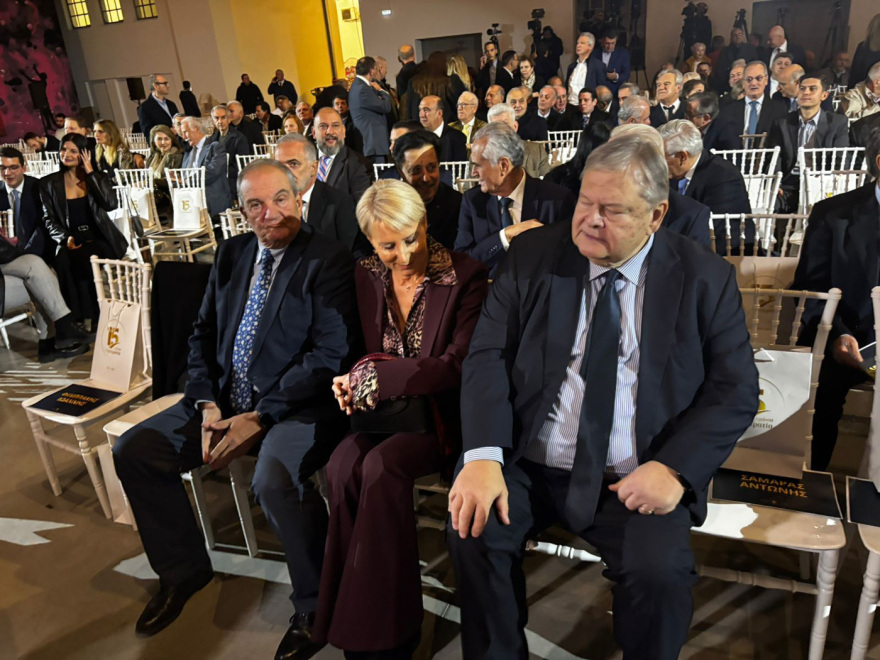 Με Καραμανλή, Βενιζέλο, Λαλιώτη και Λαζόπουλο η εκδήλωση για την «Κρίση της Δημοκρατίας σήμερα»