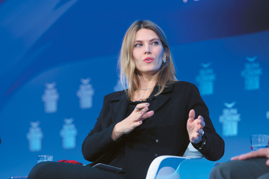 Σκάνδάλο αλά ιταλικά στο Κολλέγιο της Ευρώπης: Το «follow the money», το lobbying και τα πυρά κατά της Ούρσουλα φον ντερ Λάιεν
