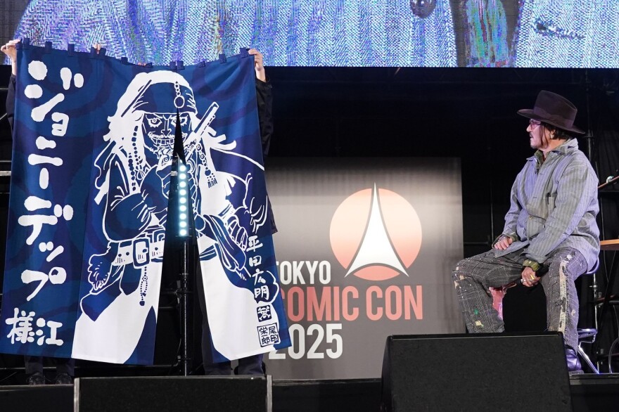 Ο «Τζακ Σπάροου» τώρα και σε anime - Η έκπληξη που περίμενε τον Τζόνι Ντεπ στο Τόκιο