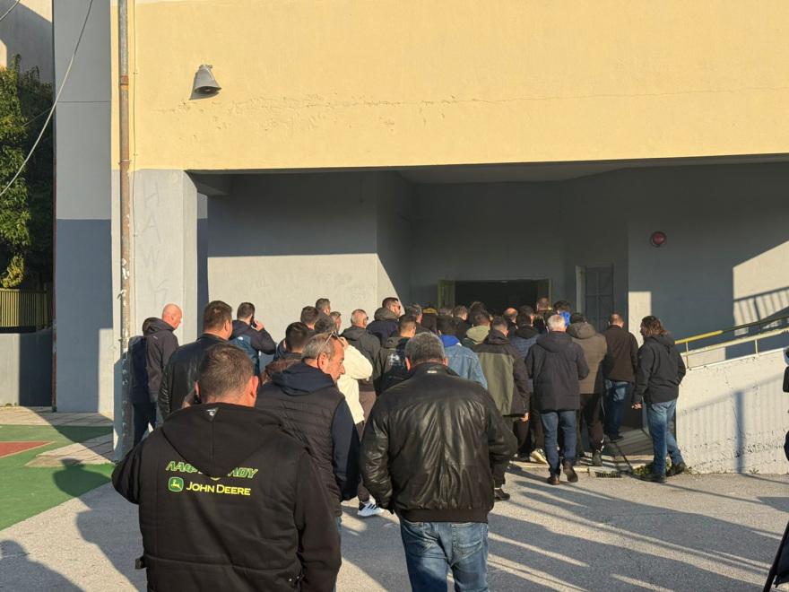 Κλιμακώνουν την στάση τους οι αγρότες της Βόρειας Ελλάδας, ορίστηκε συντονιστική επιτροπή για πάνω από 20 μπλόκα