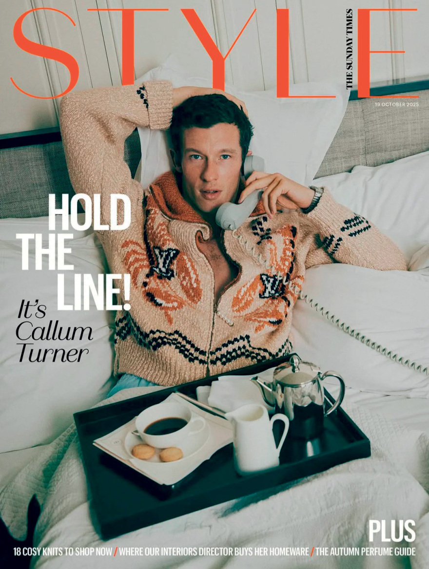 Κάλουμ Τέρνερ: Ο σταρ που αγάπησε η Ντούα Λίπα είναι πρώην μοντέλο και προβάρει το κοστούμι του Τζέιμς Μποντ