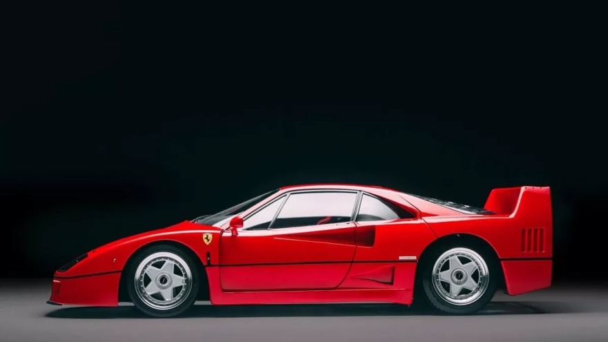 Σε νέα χέρια η θρυλική F40 του Προστ