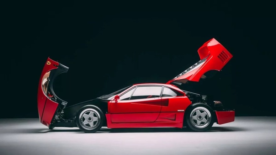 Σε νέα χέρια η θρυλική F40 του Προστ