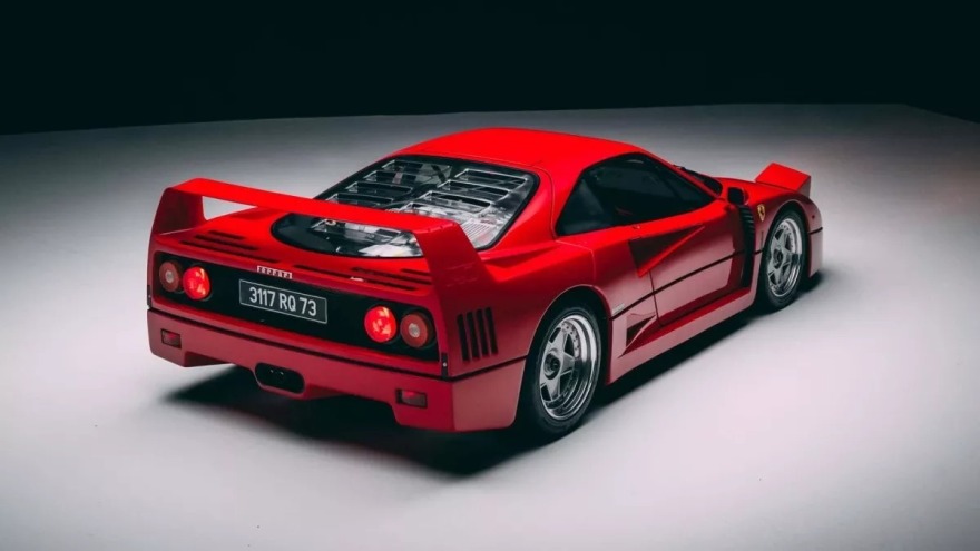 Σε νέα χέρια η θρυλική F40 του Προστ