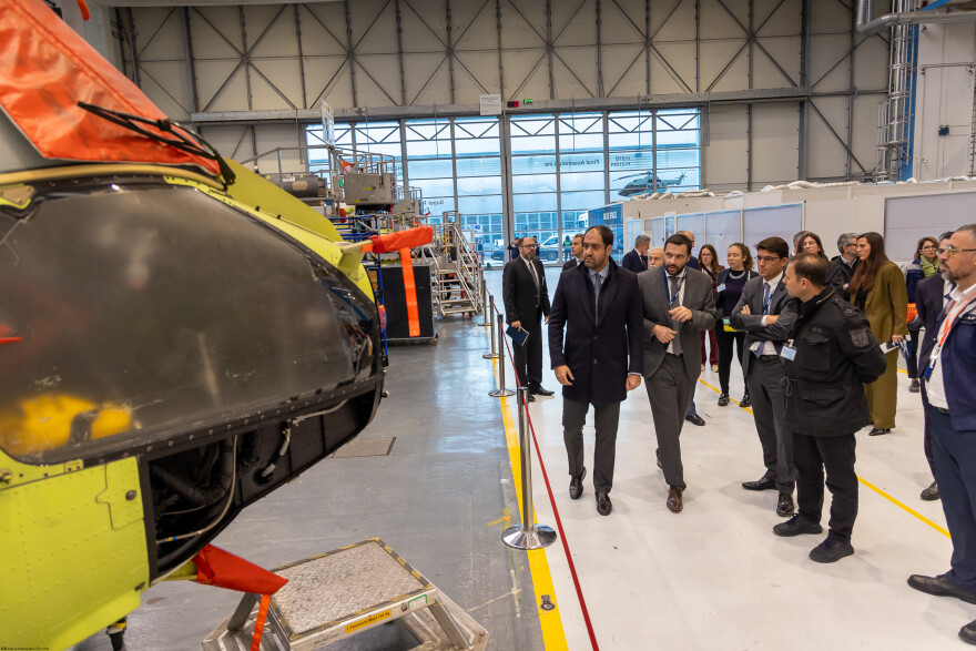 Στην τελική ευθεία τα νέα πυροσβεστικά ελικόπτερα H215 Super Puma: Πότε παραδίδονται στην Ελλάδα, δείτε φωτογραφίες και βίντεο