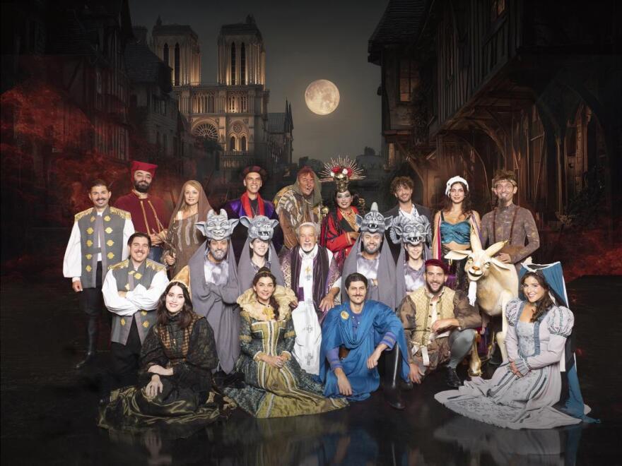 Παραστάσεις για τις γιορτές: Η μαγεία των Χριστουγέννων στις θεατρικές σκηνές της Αθήνας 