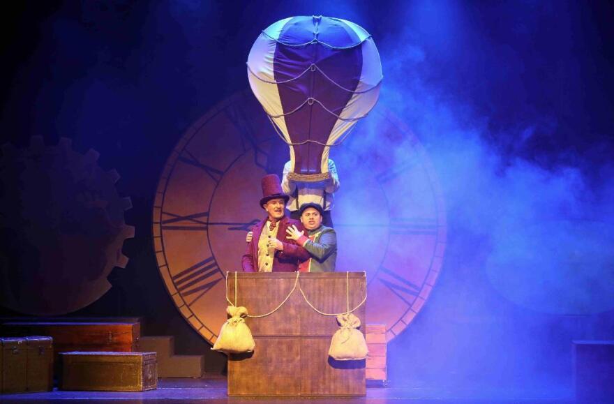 Παραστάσεις για τις γιορτές: Η μαγεία των Χριστουγέννων στις θεατρικές σκηνές της Αθήνας 