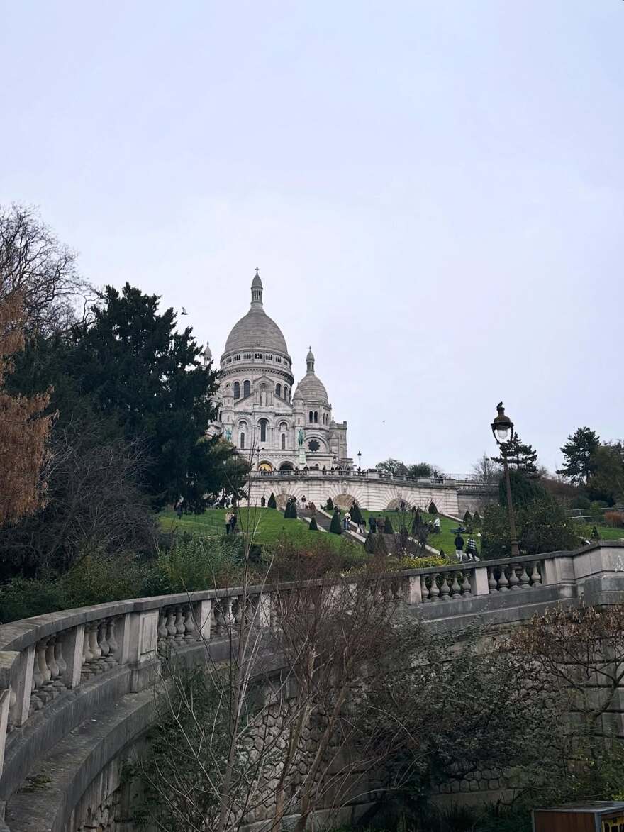 Η Νάντια Μπουλέ δημοσίευσε φωτογραφίες από το ταξίδι της στο Παρίσι
