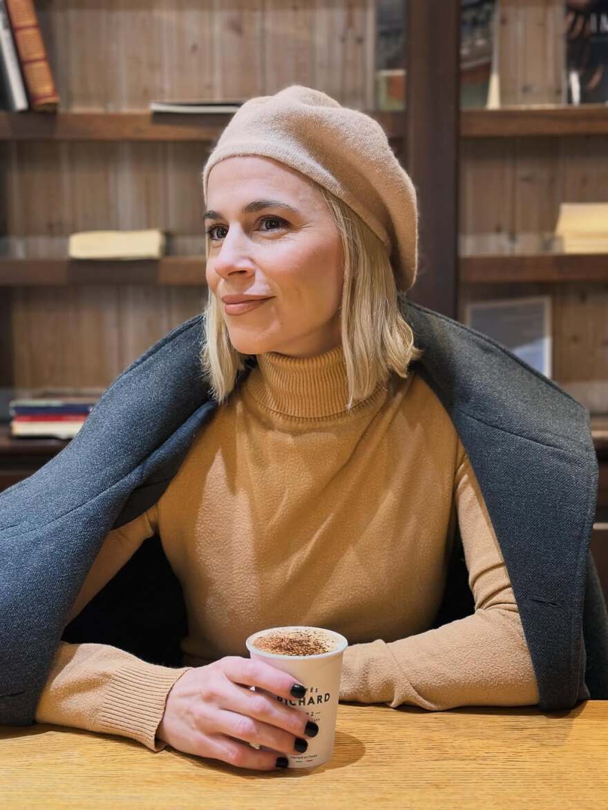 Η Νάντια Μπουλέ δημοσίευσε φωτογραφίες από το ταξίδι της στο Παρίσι
