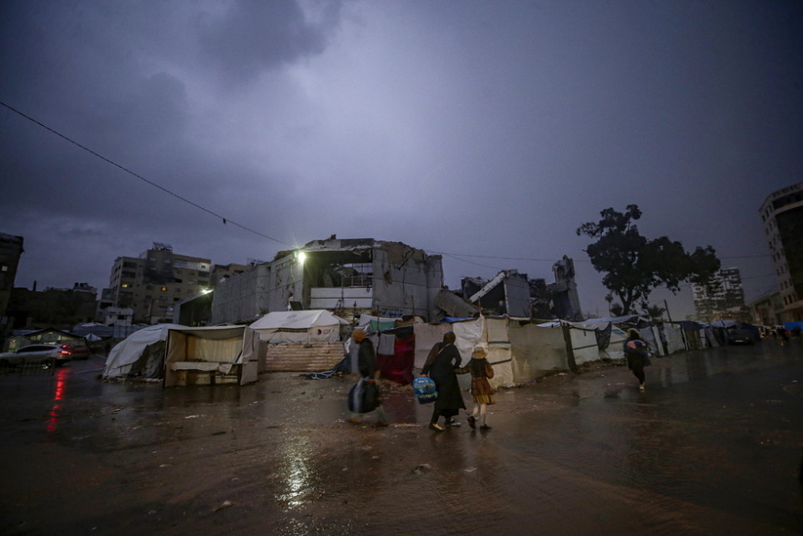 Η κακοκαιρία Byron χτύπησε τη Γάζα: Τουλάχιστον 14 νεκροί και κατεστραμμένα σπίτια, δείτε βίντεο