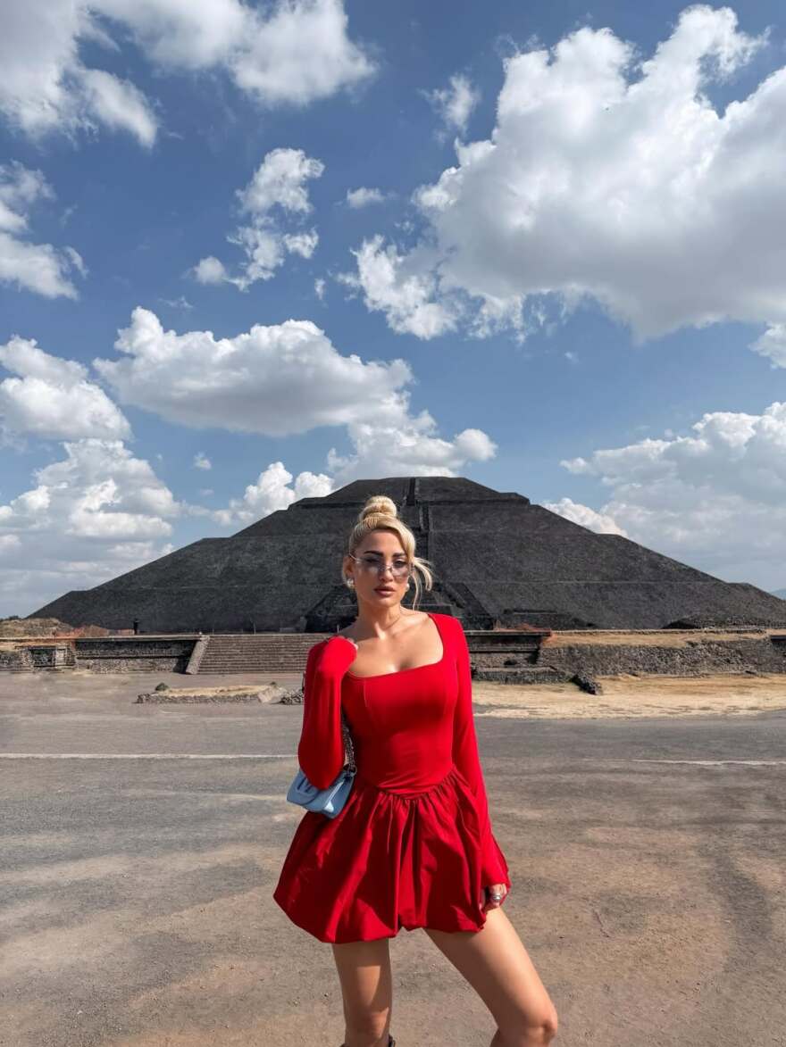 Ιωάννα Τούνη: Το φωτογραφικό άλμπουμ από το ταξίδι της στο Μεξικό 1 Ιωάννα Τούνη: Το φωτογραφικό άλμπουμ από το ταξίδι της στο Μεξικό