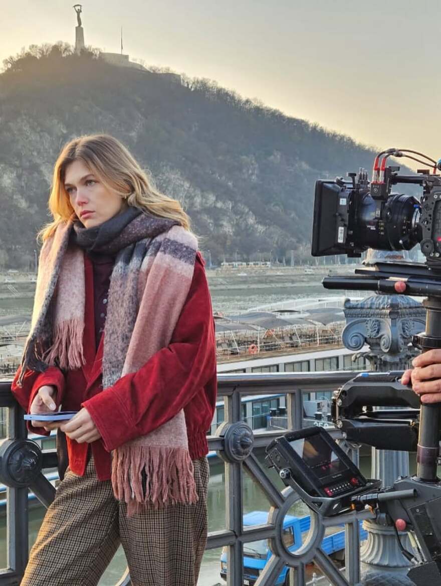 Maestro: Στη Βουδαπέστη ο Χριστόφορος Παπακαλιάτης και η Κλέλια Ανδριολάτου για τα γυρίσματα της νέας σεζόν