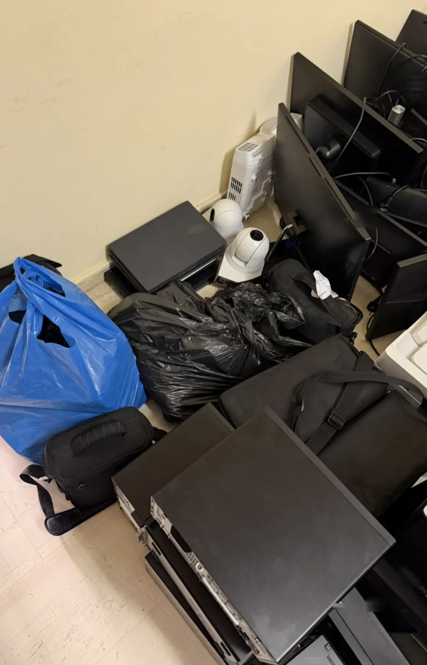 Συνελήφθη 47χρονος που έκλεψε ηλεκτρονικό εξοπλισμό από κτίριο του ΕΚΠΑ στην Πανεπιστημιούπολη του Ζωγράφου