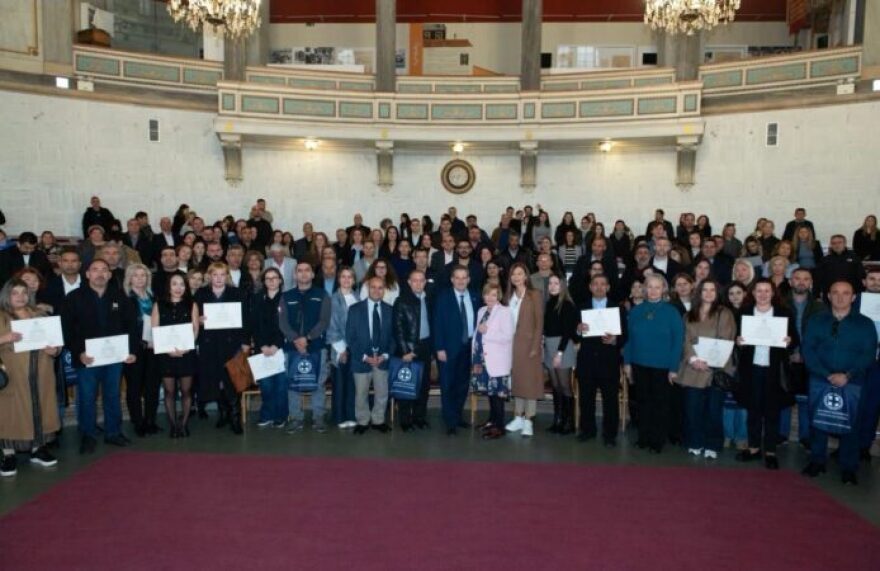 Αναβαθμίστηκαν οι τελετές ορκωμοσίας των πολιτών που αποκτούν Ελληνική Ιθαγένεια