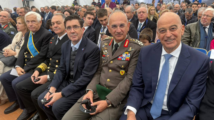 Live η παράδοση της φρεγάτας Κίμων - «Με τις τέσσερις Belharra ο Ελληνισμός έχει το ισχυρότερο Πολεμικό Ναυτικό της Ιστορίας του» είπε ο Δένδιας