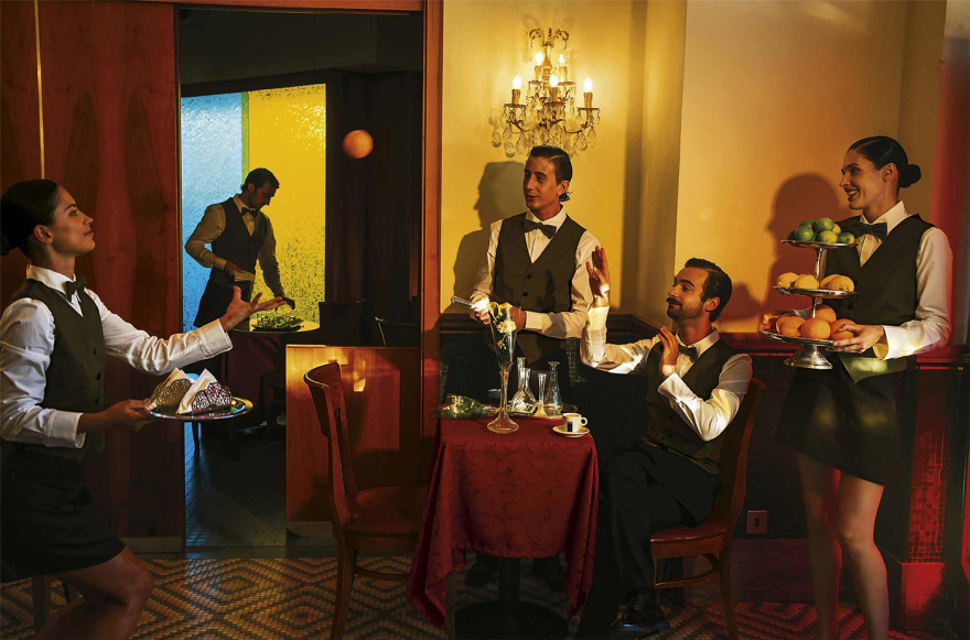 Από τα εμβληματικά ημερολόγια στις κορυφαίες συνεργασίες με φωτογράφους και μουσεία: Πώς η Francesca Lavazza ενώνει καφέ και τέχνη