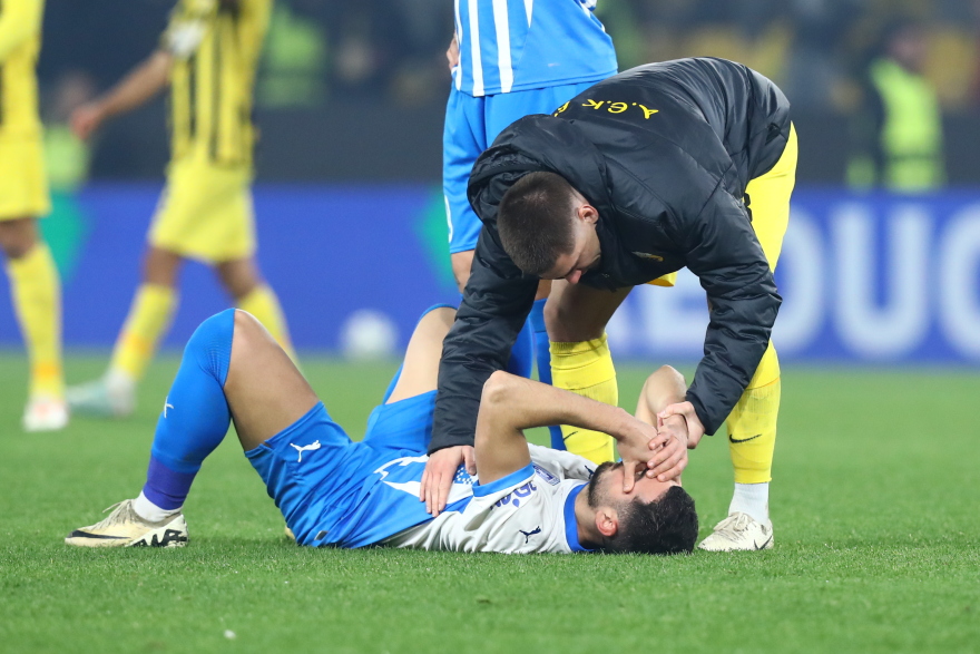 Kοντράστ συναισθημάτων: Η απόλυτη λύτρωση για την ΑΕΚ και η κατάρρευση των δακρυσμένων παικτών της Κραϊόβα