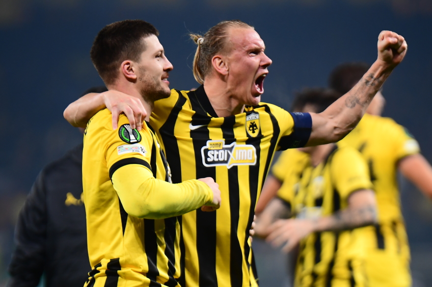 Kοντράστ συναισθημάτων: Η απόλυτη λύτρωση για την ΑΕΚ και η κατάρρευση των δακρυσμένων παικτών της Κραϊόβα